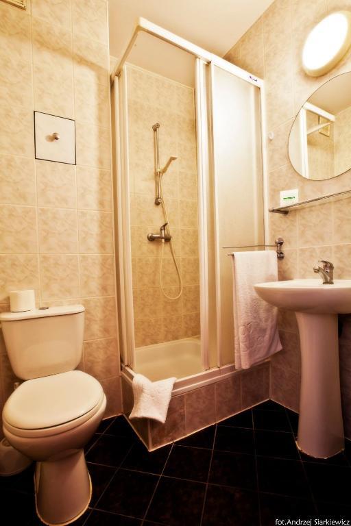 Albergue Ds Cztery Pory Roku Gdansk Habitación foto